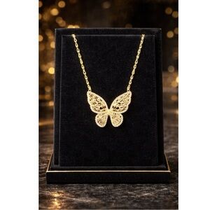 Gold Butterfly Pendant Necklace